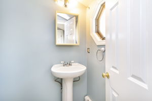  63 Lambert Ave, Weymouth, MA 02189, US Photo 12