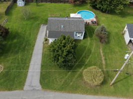  Photo 40