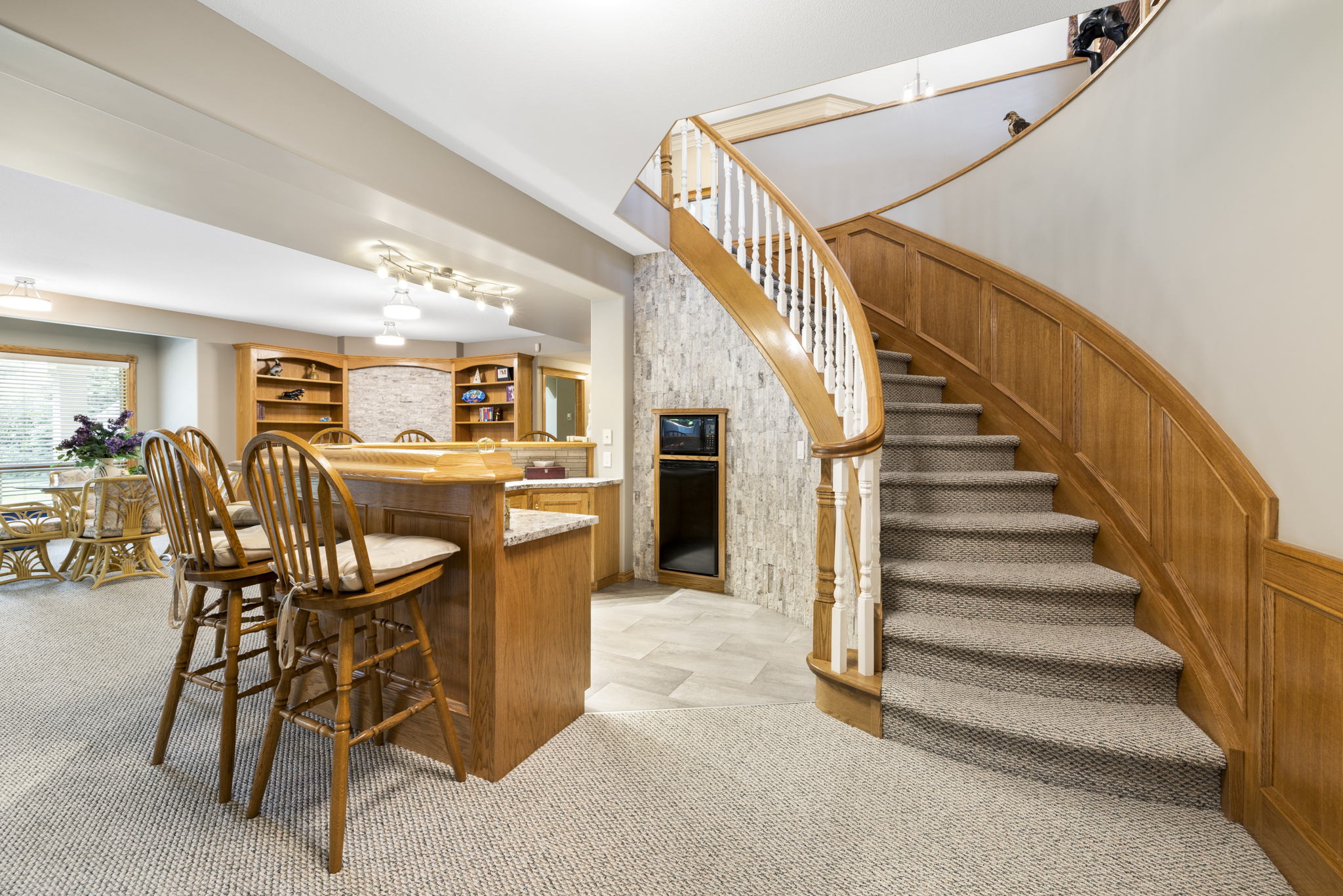 63 Rolling Acres Dr, Calgary, AB T3R 1B8, Canada Photo 46