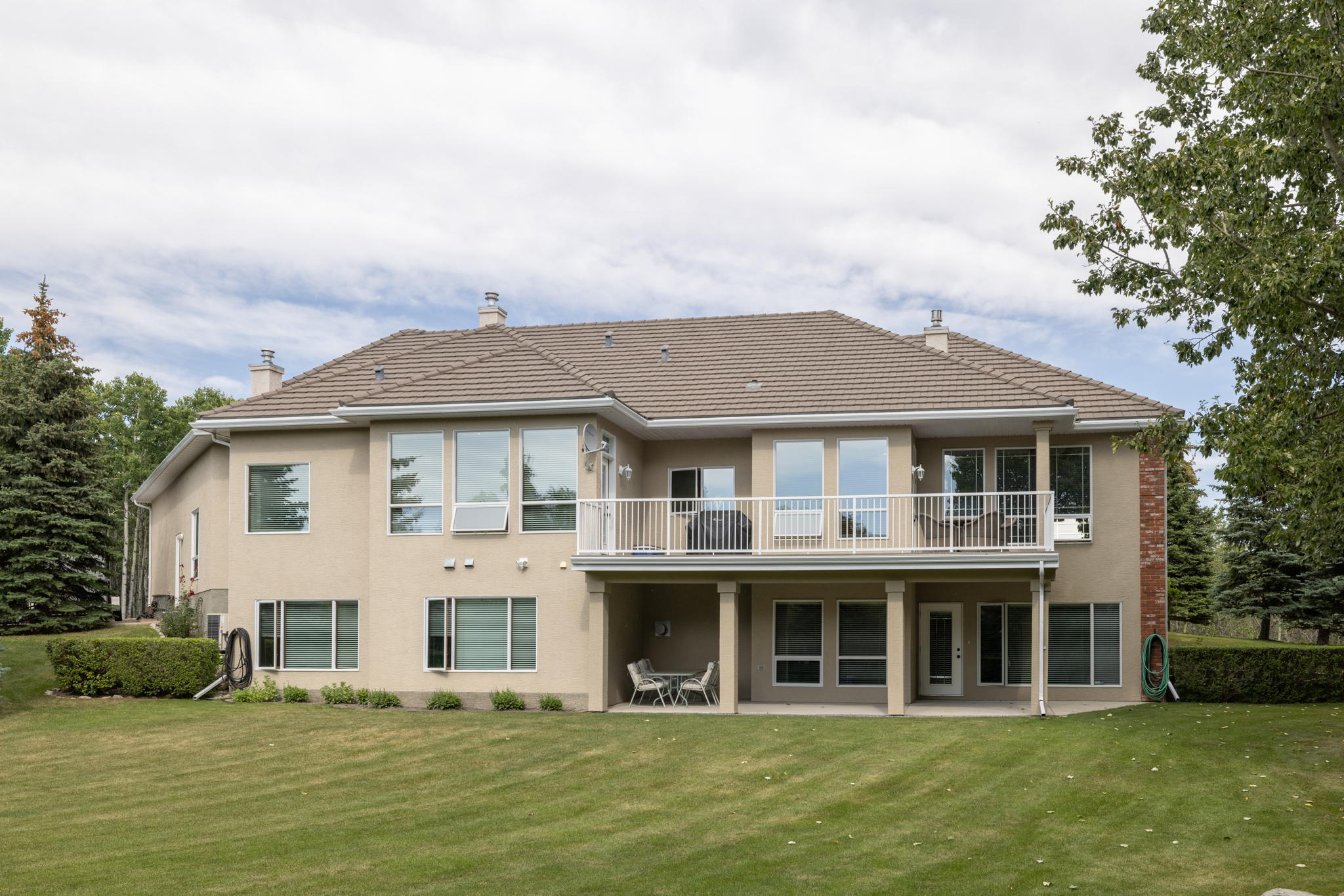 63 Rolling Acres Dr, Calgary, AB T3R 1B8, Canada Photo 89