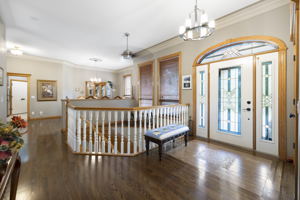 63 Rolling Acres Dr, Calgary, AB T3R 1B8, Canada Photo 11