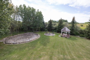 63 Rolling Acres Dr, Calgary, AB T3R 1B8, Canada Photo 71