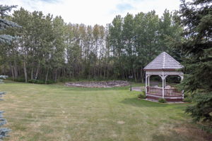 63 Rolling Acres Dr, Calgary, AB T3R 1B8, Canada Photo 78