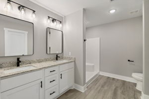  Photo 23