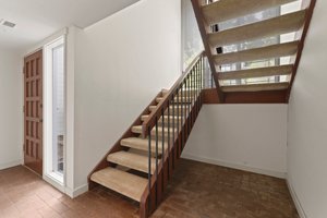  Photo 37