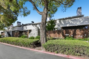 Silcreek Dr-S0706-002.jpg
