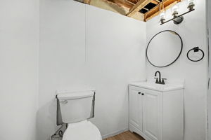  Photo 35