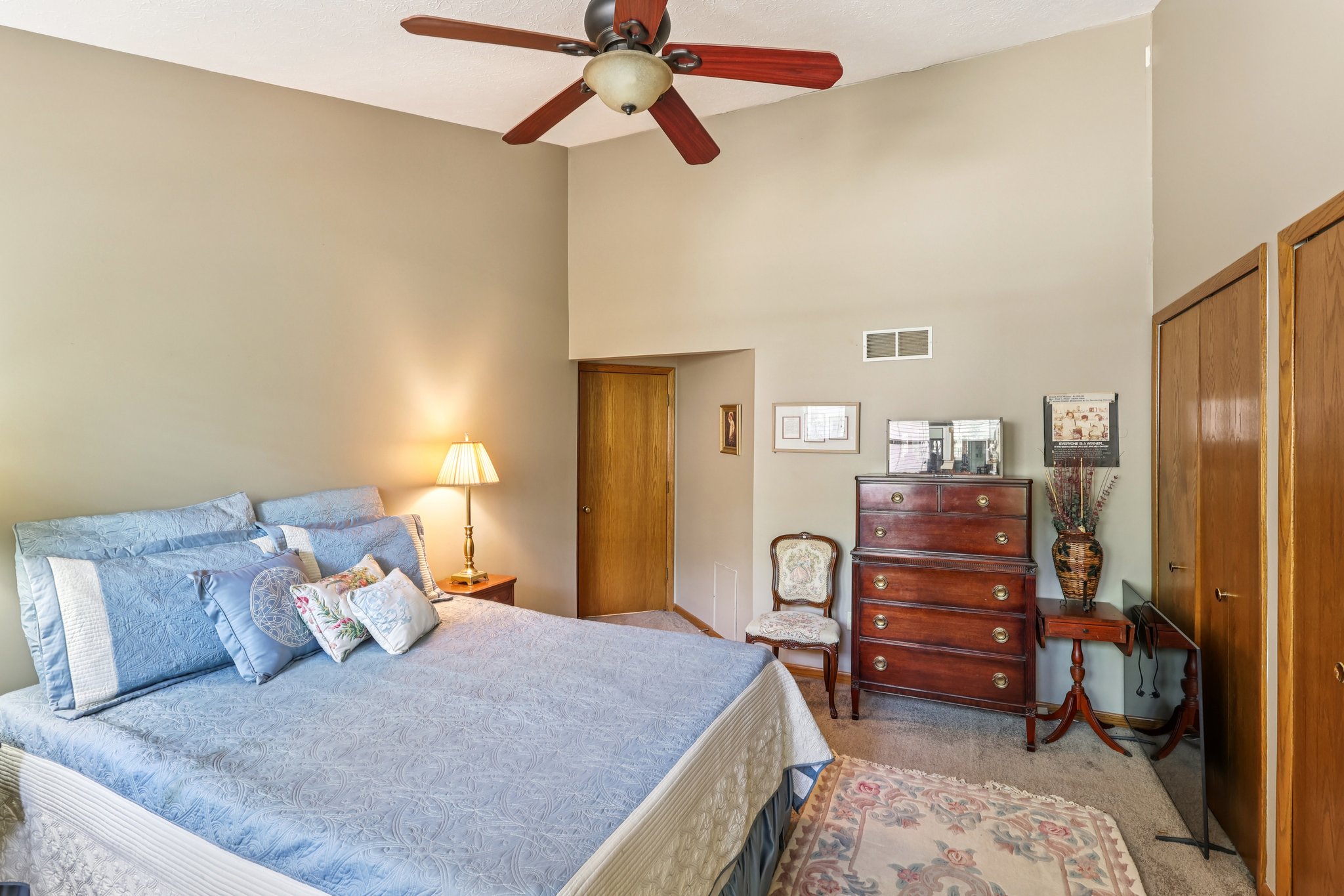 Starboard Cir 64-S1507-048.jpg