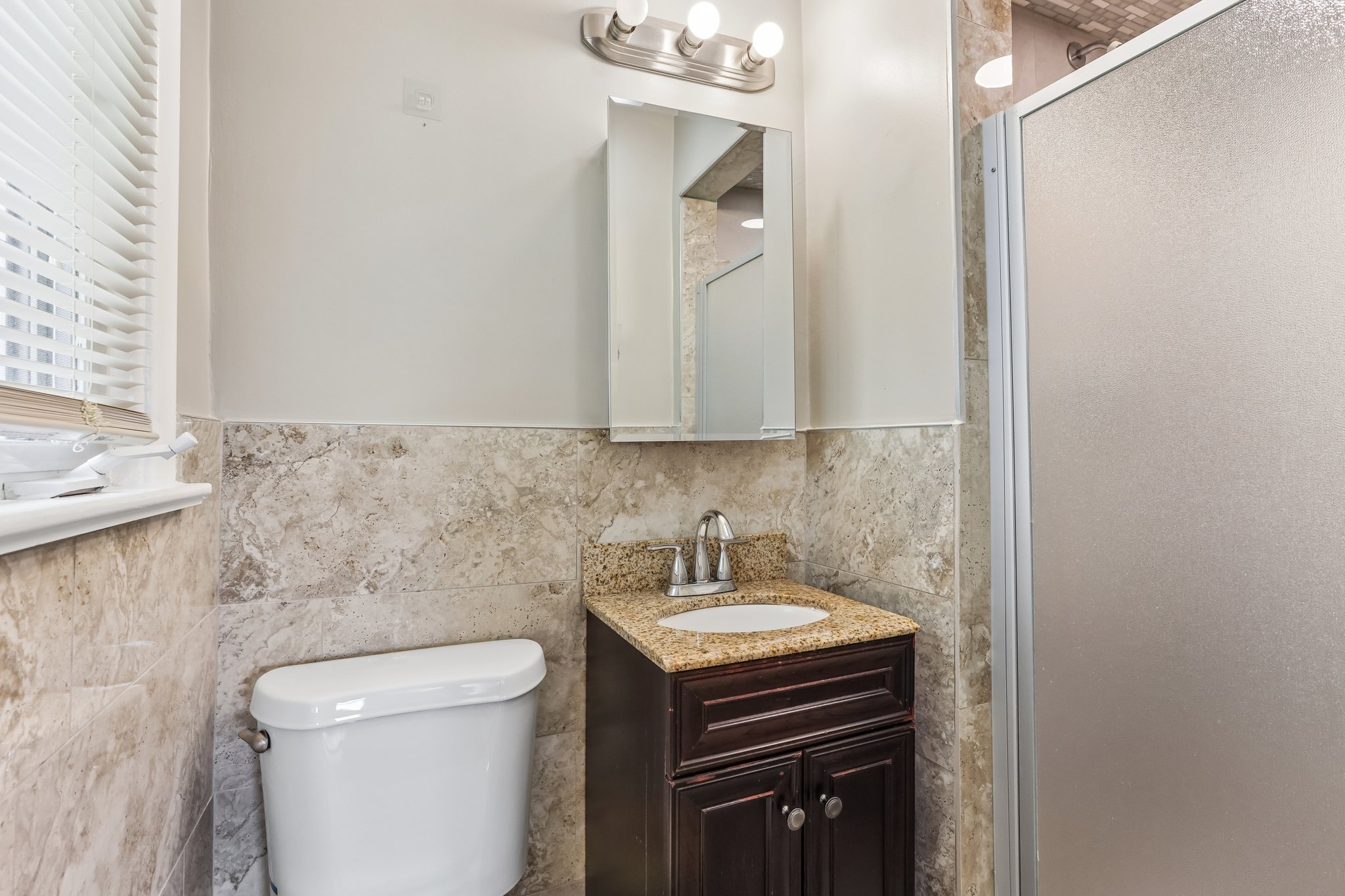 Susan Dr-S2409-032.jpg