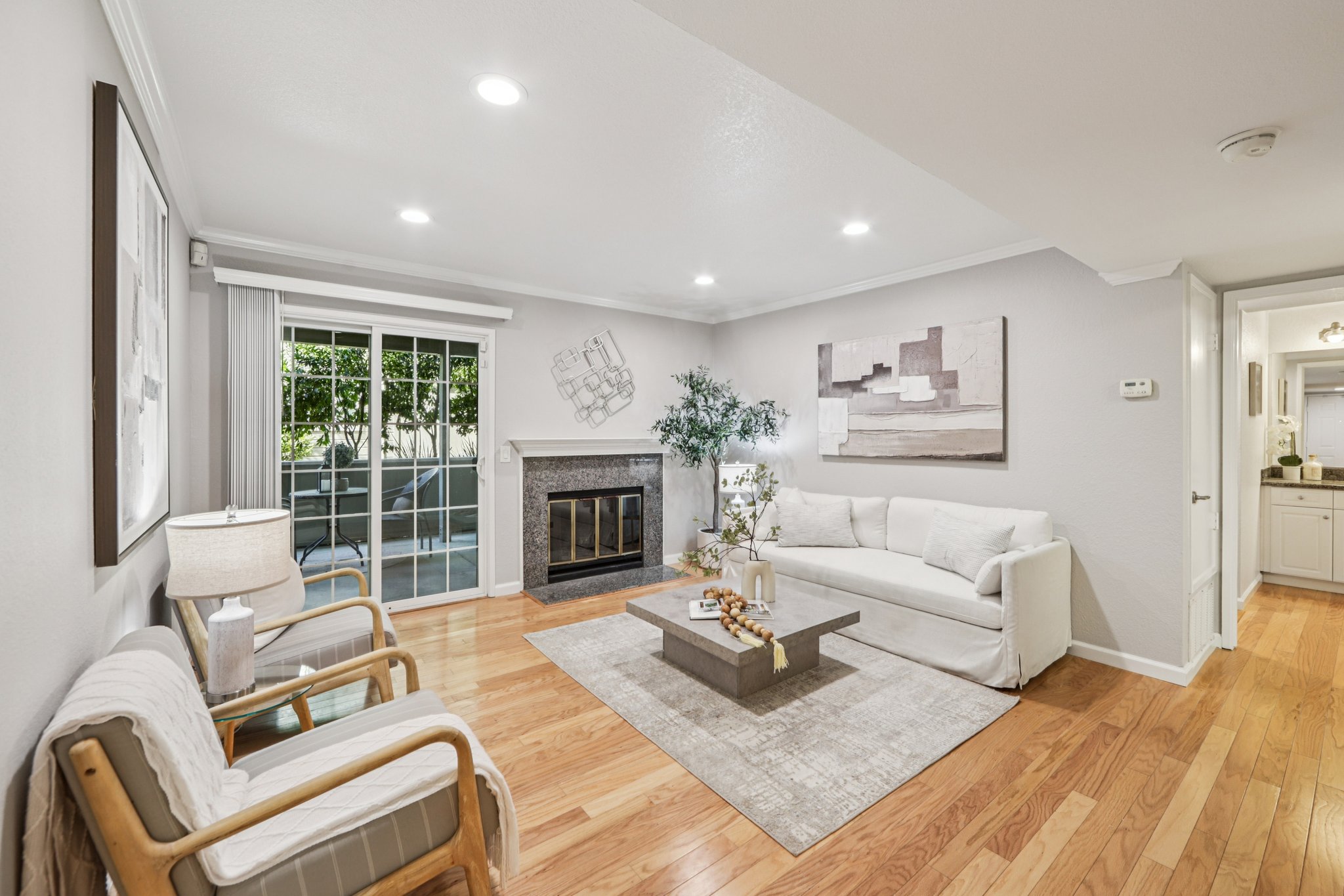 Canyon Oaks Dr-S2103-006.jpg