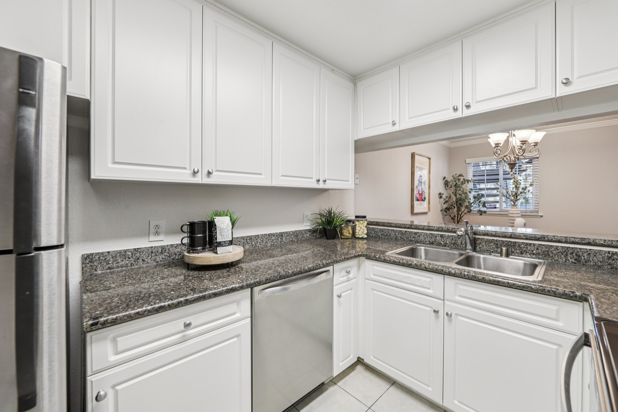 Canyon Oaks Dr-S2103-015.jpg