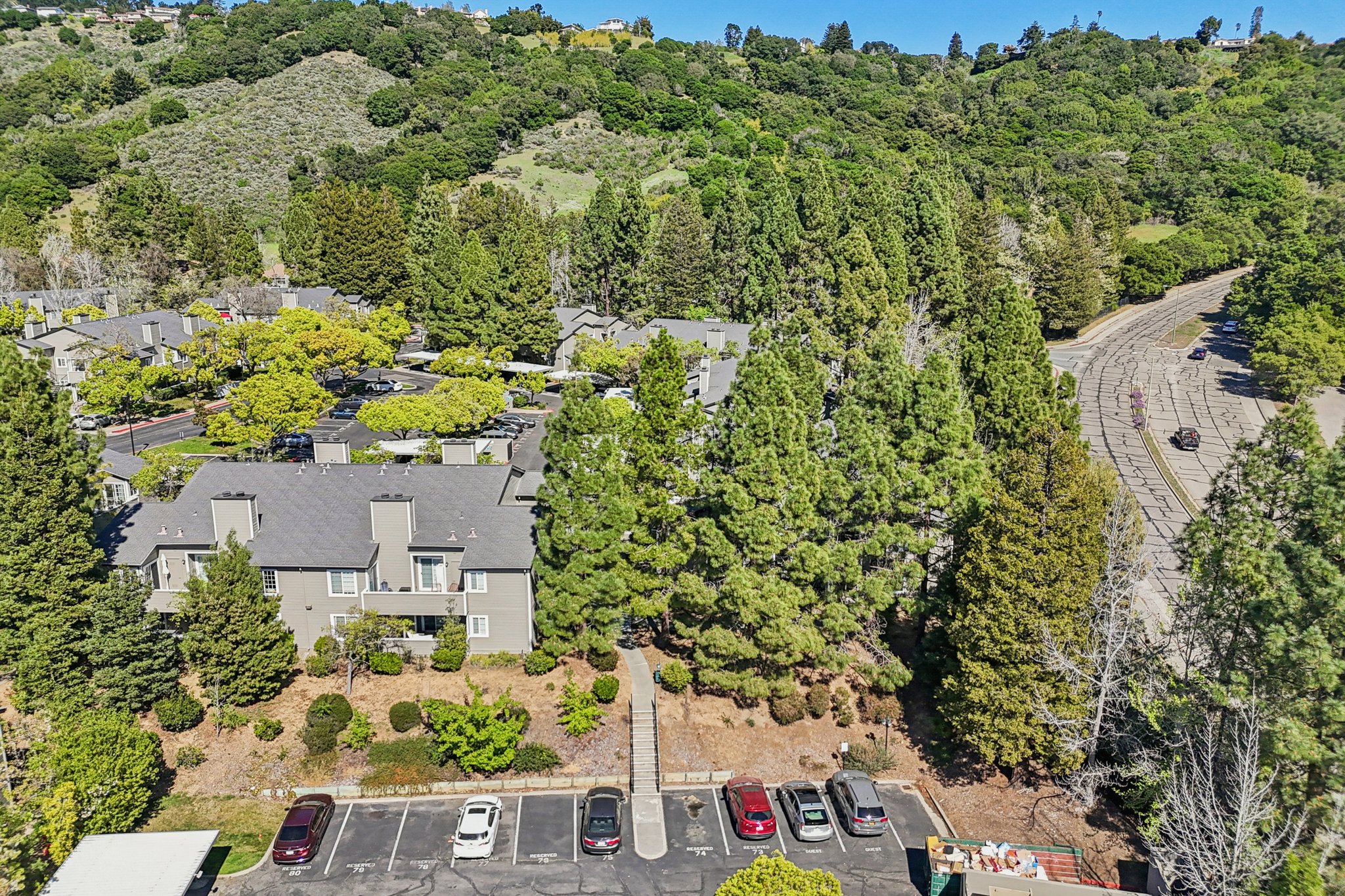 Canyon Oaks Dr-S2103-030.jpg