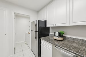 Canyon Oaks Dr-S2103-013.jpg