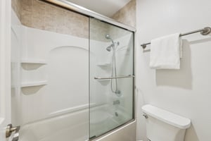 Canyon Oaks Dr-S2103-020.jpg