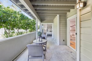 Canyon Oaks Dr-S2103-026.jpg