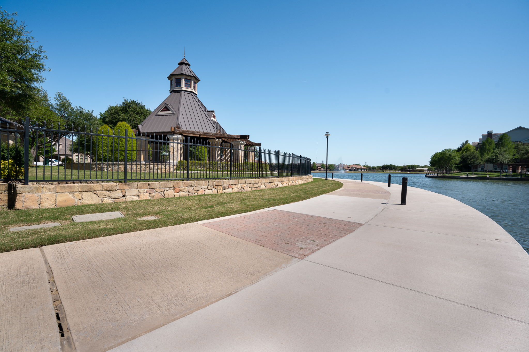 Lakefront promenade with private neighborhood gated access