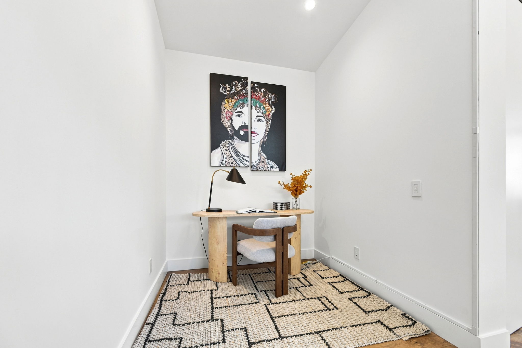 017_F8_630 Natoma St 3