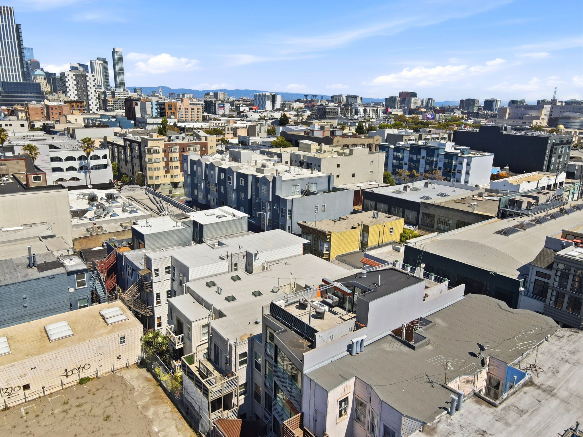 019_F8_AERIAL_630 Natoma St 3