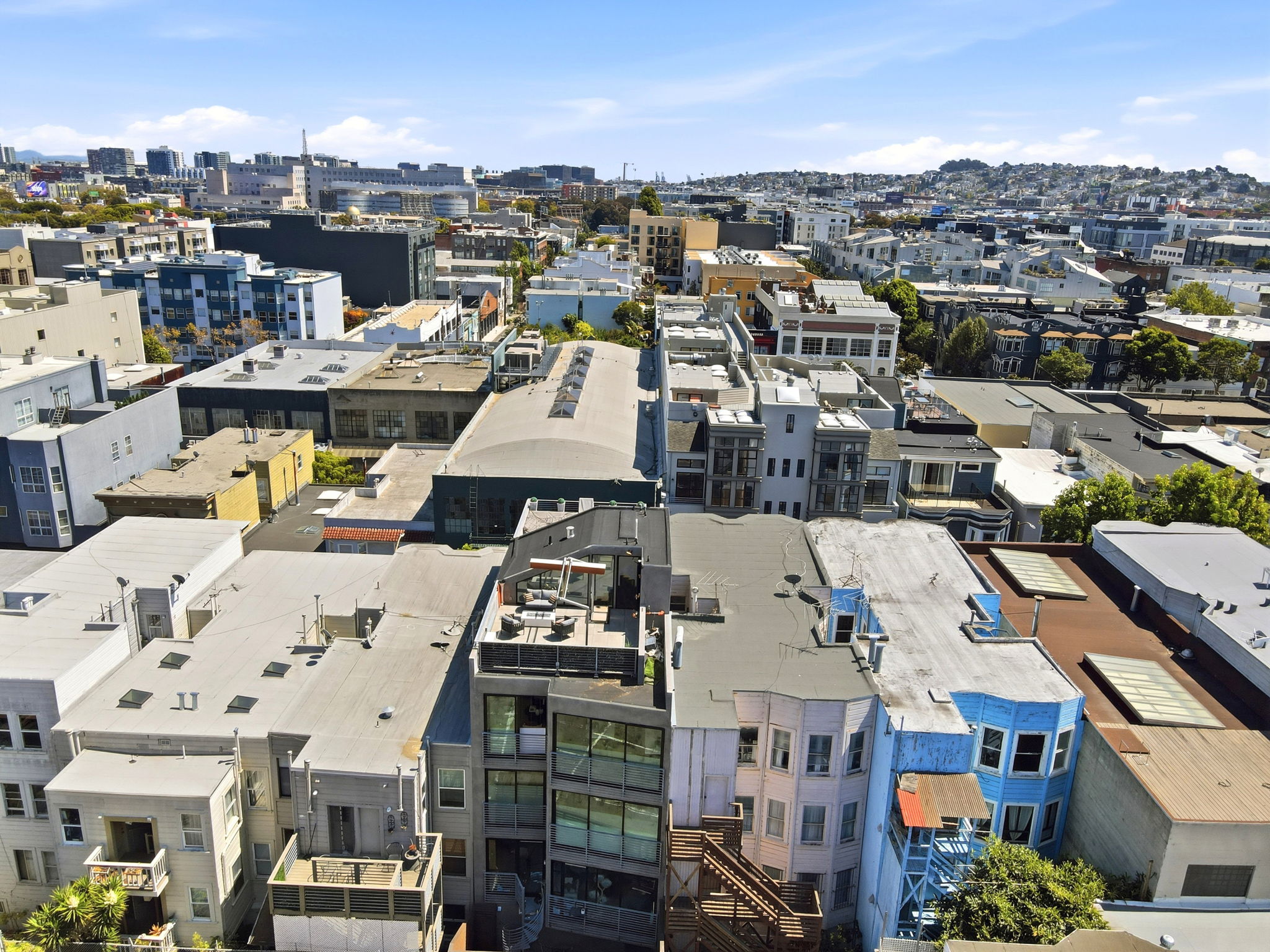 020_F8_AERIAL_630 Natoma St 3