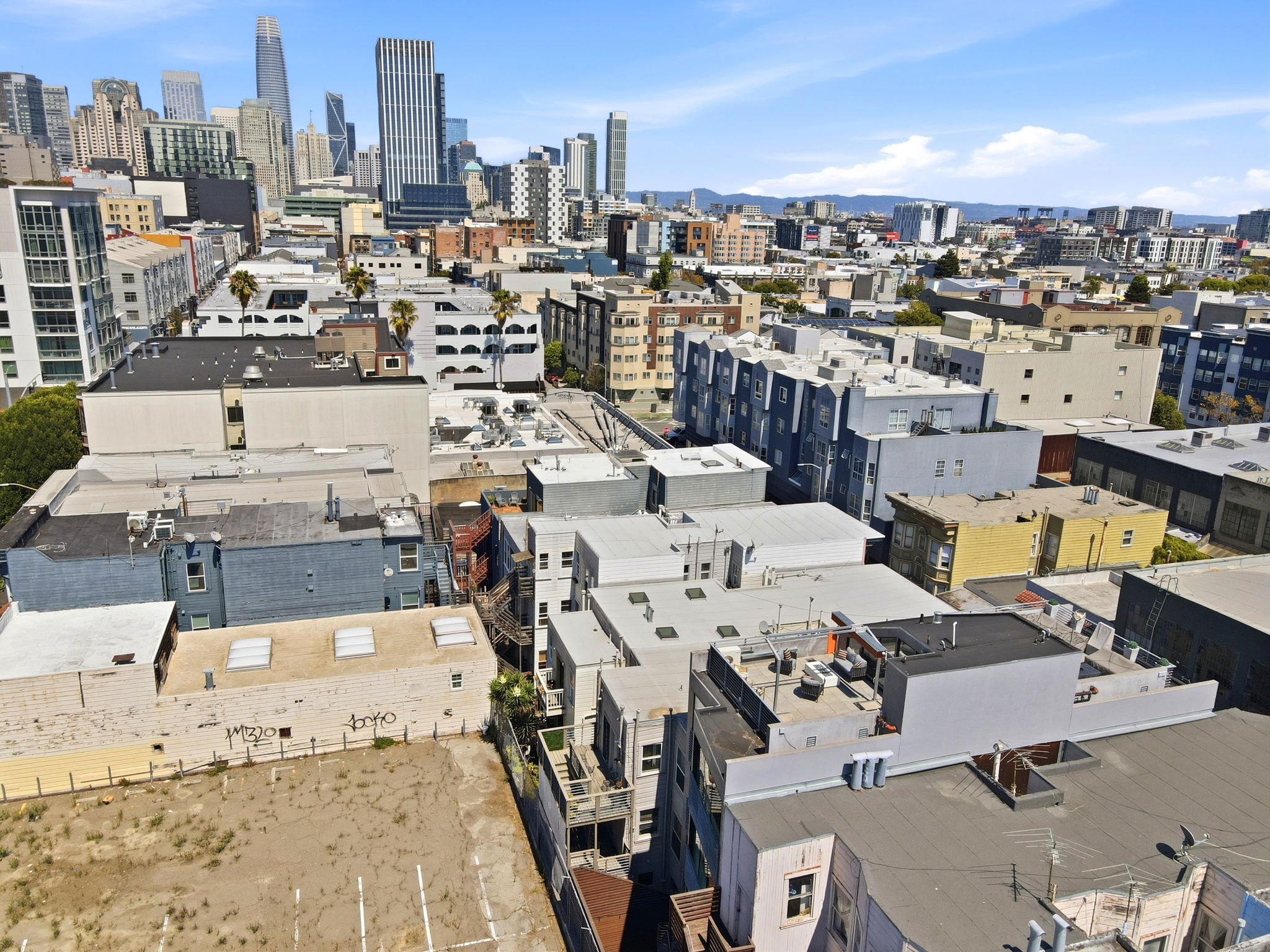 021_F8_AERIAL_630 Natoma St 3