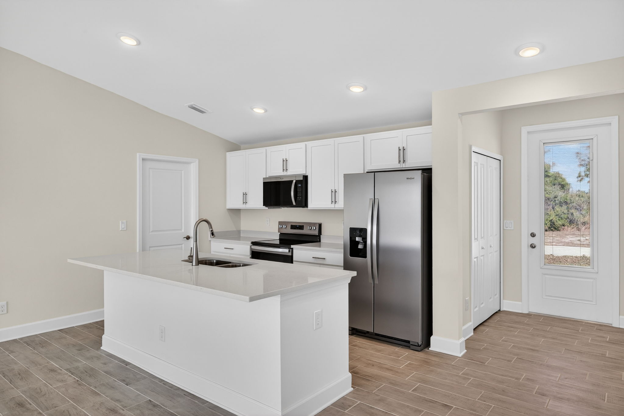 Breakfast Bar 2 of 2