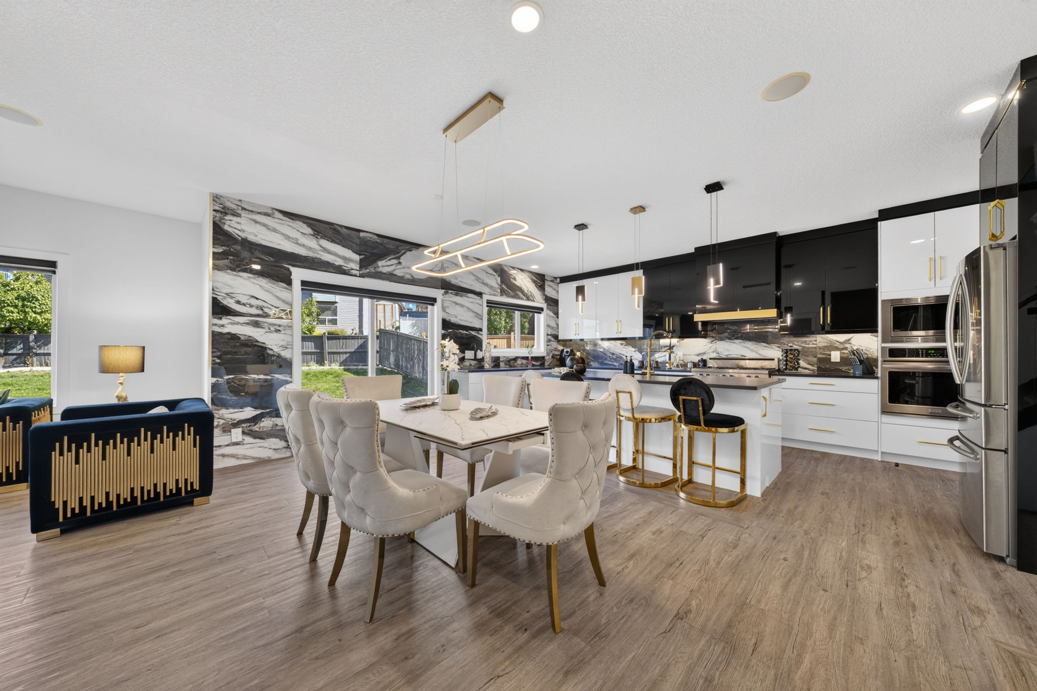 Start the 3D walkthrough of 630 Rocky Ridge View NW