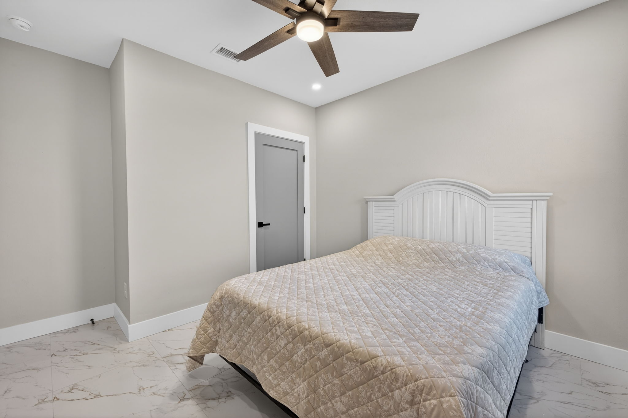 Guest Bedroom 2 - 2 of 2