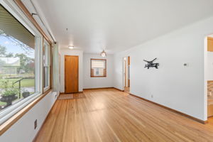  Photo 23
