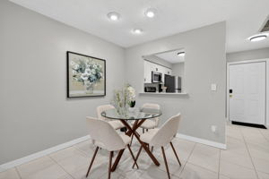 Dining Room 2 of 2