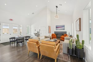 W Memorial Rd-011.jpg