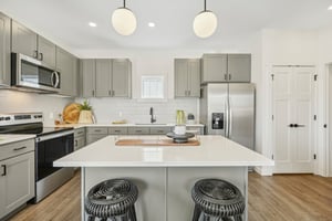 W Memorial Rd-018.jpg