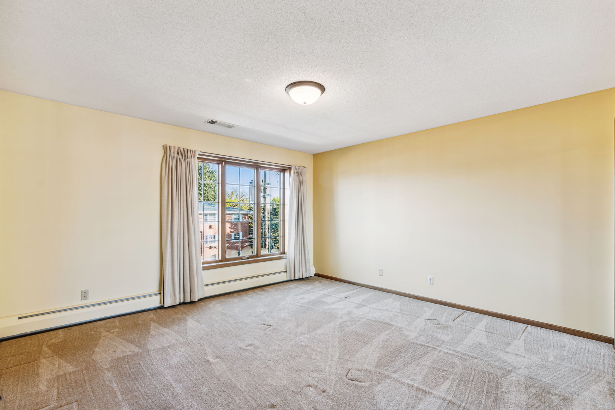 14_Interior