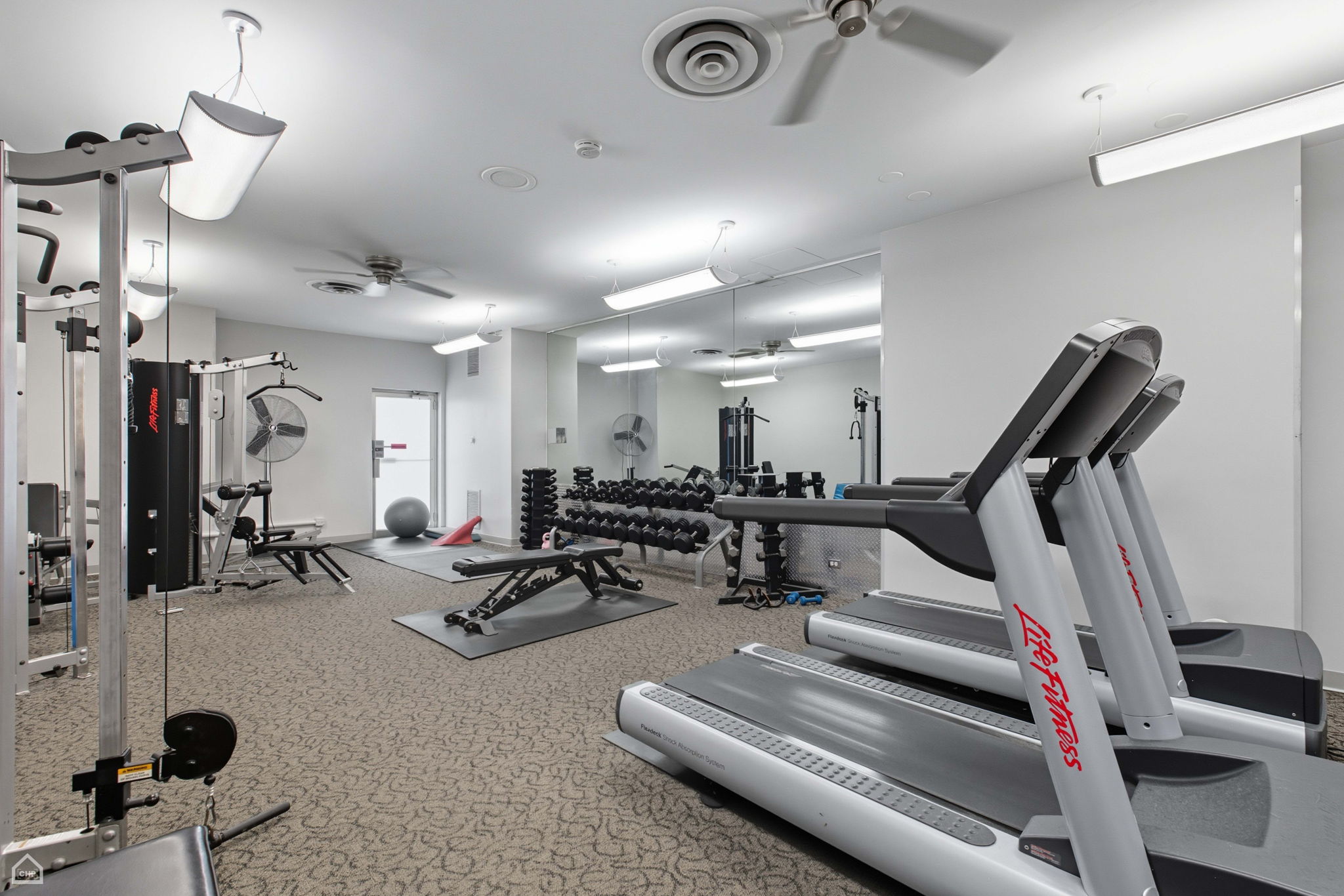 6301 N Sheridan Rd 14N - Brady Miller_100725_006