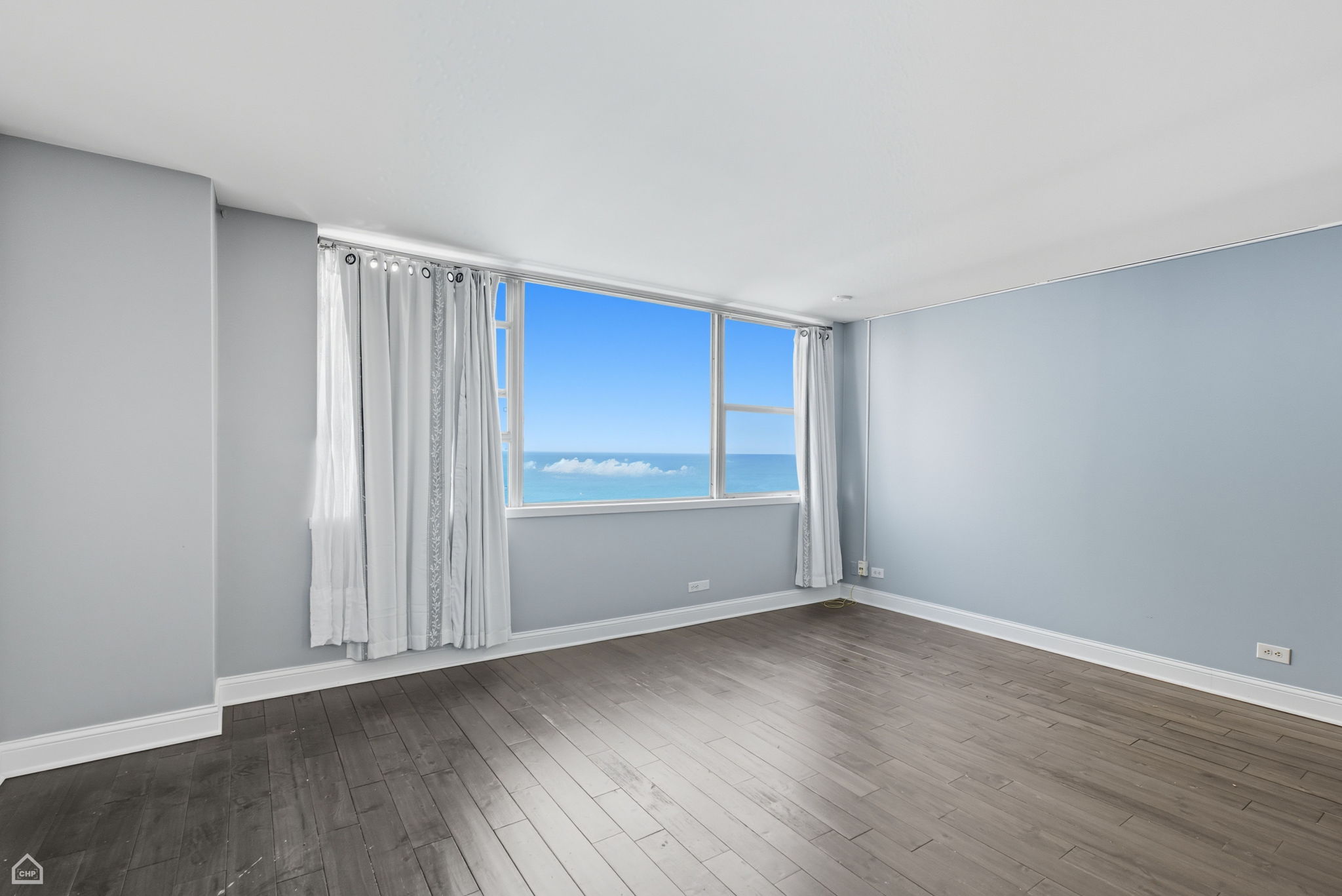 6301 N Sheridan Rd 14N - Brady Miller_100725_010