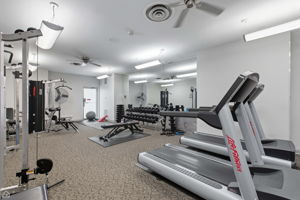 6301 N Sheridan Rd 14N - Brady Miller_100725_006