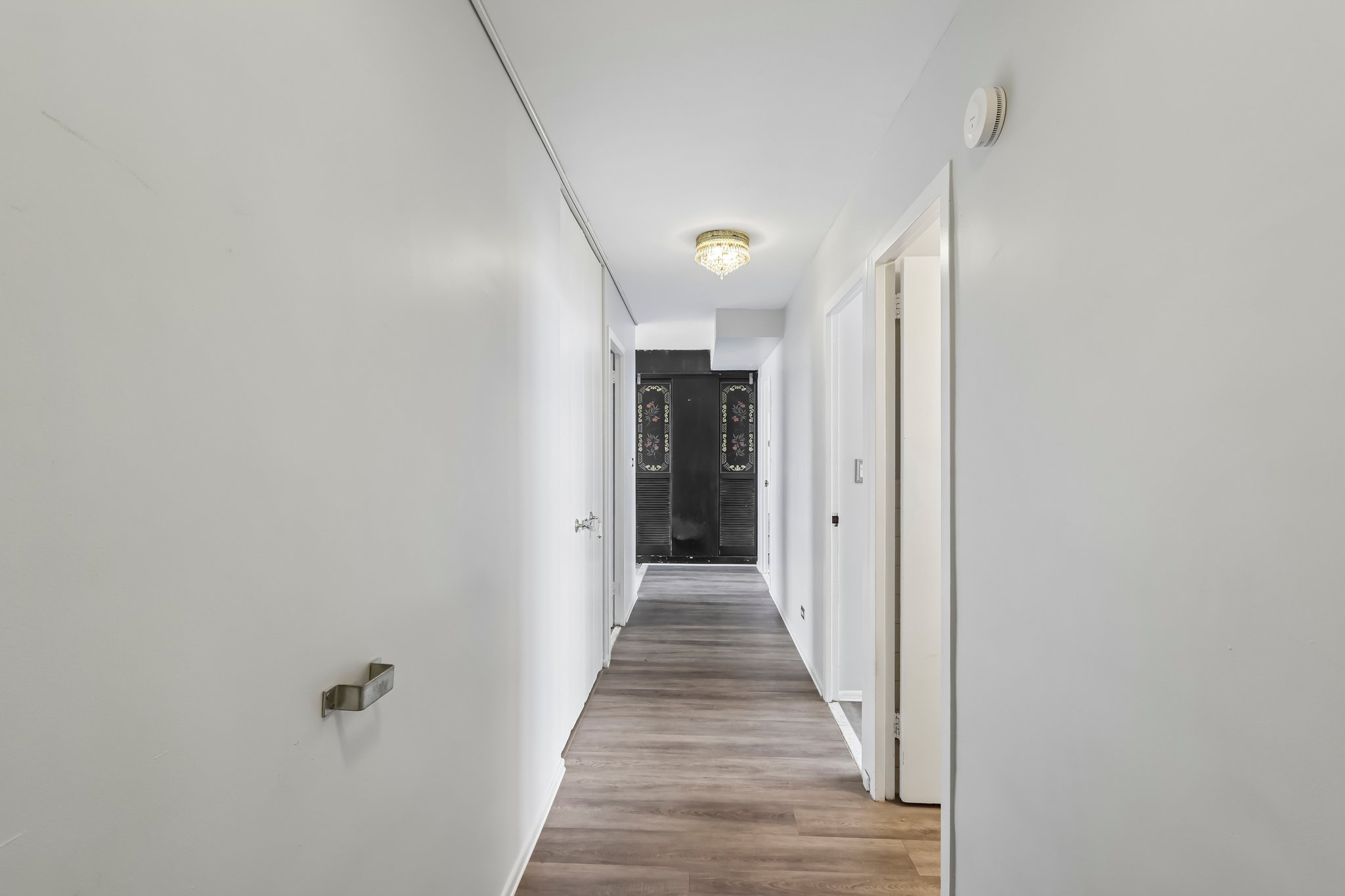 N Sheridan Rd apt 24 e-S2606-020.jpg