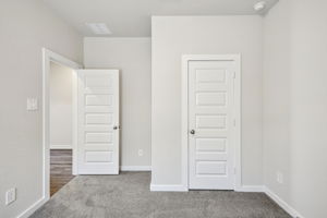 Houston - Wall Street Village - 6302 Brazos Trl, Richmond, TX -  024