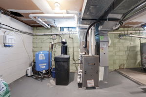 Photo 45