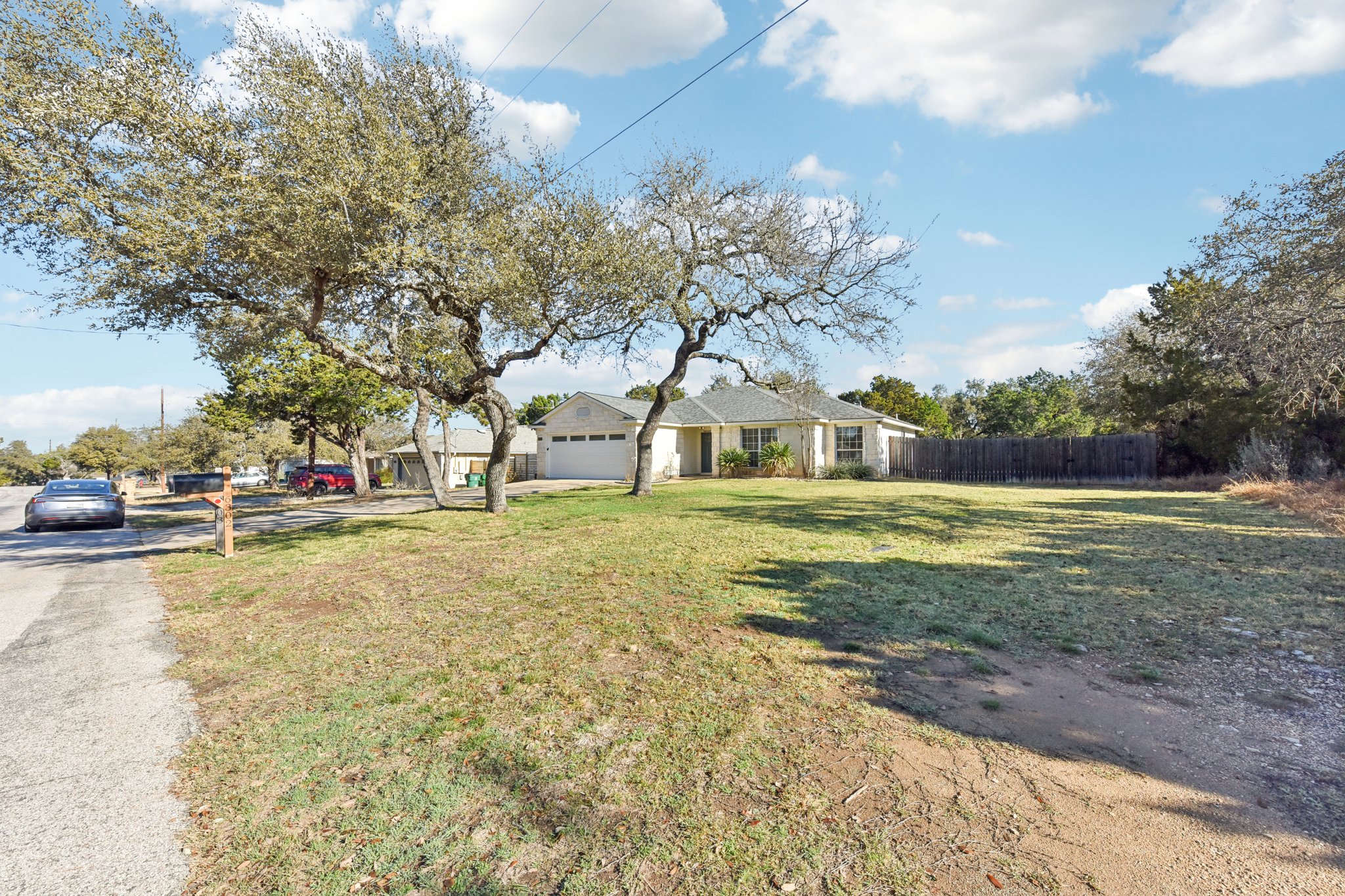 La Mesa St-S1702-003.jpg