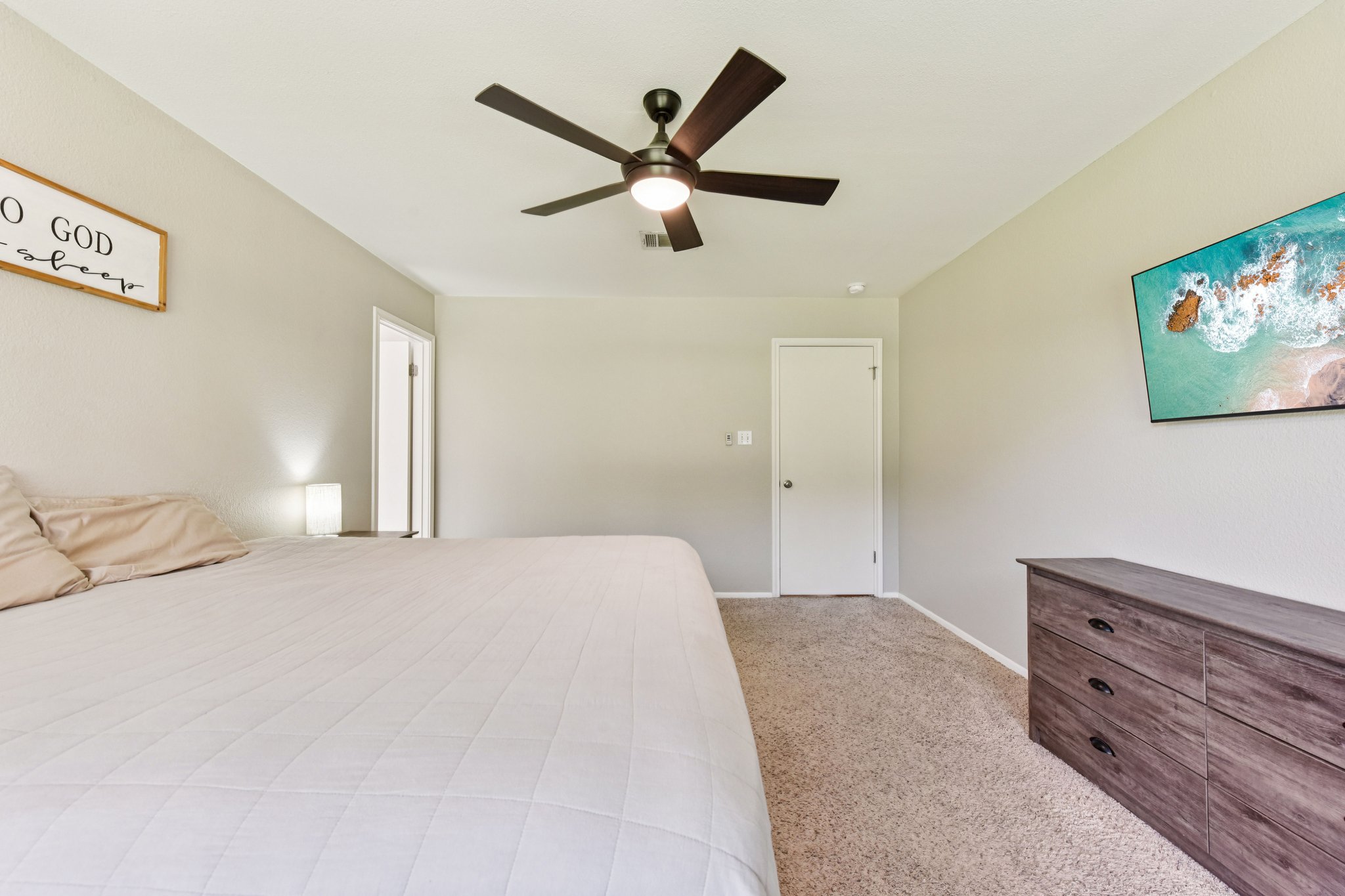 La Mesa St-S1702-027.jpg