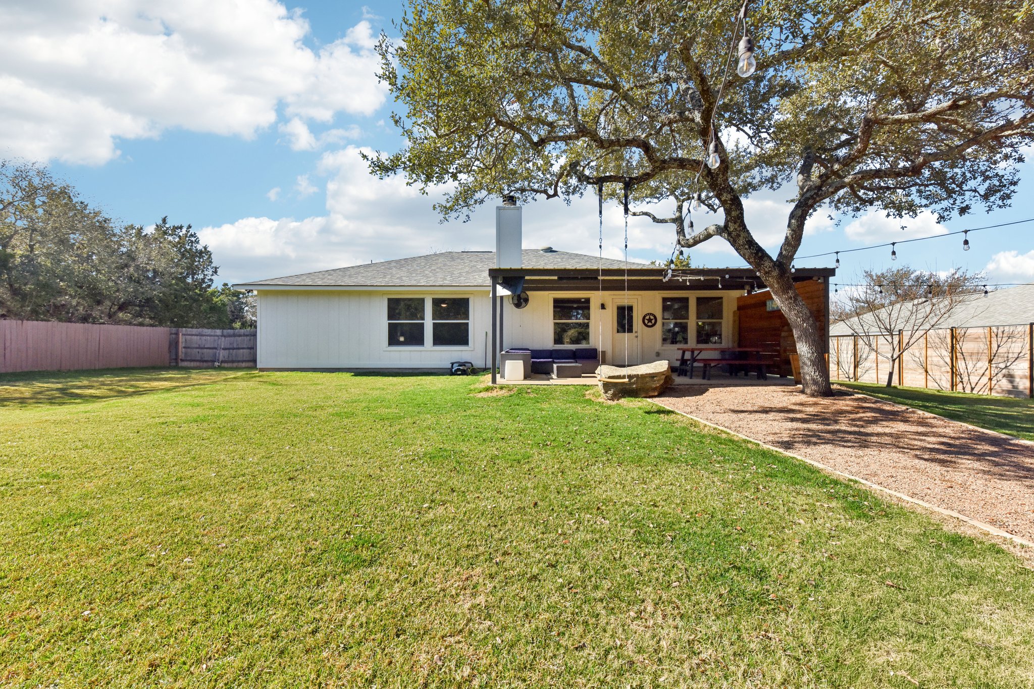 La Mesa St-S1702-049.jpg
