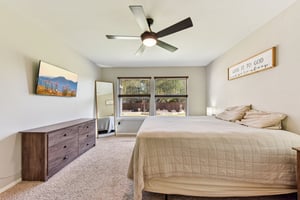 La Mesa St-S1702-028.jpg