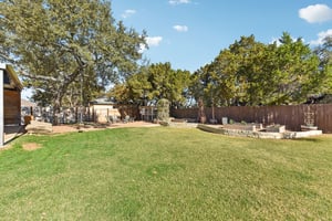 La Mesa St-S1702-053.jpg