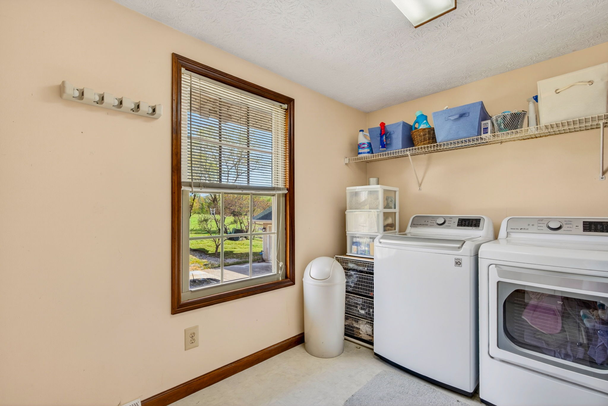 6303 Lithopolis Rd 29