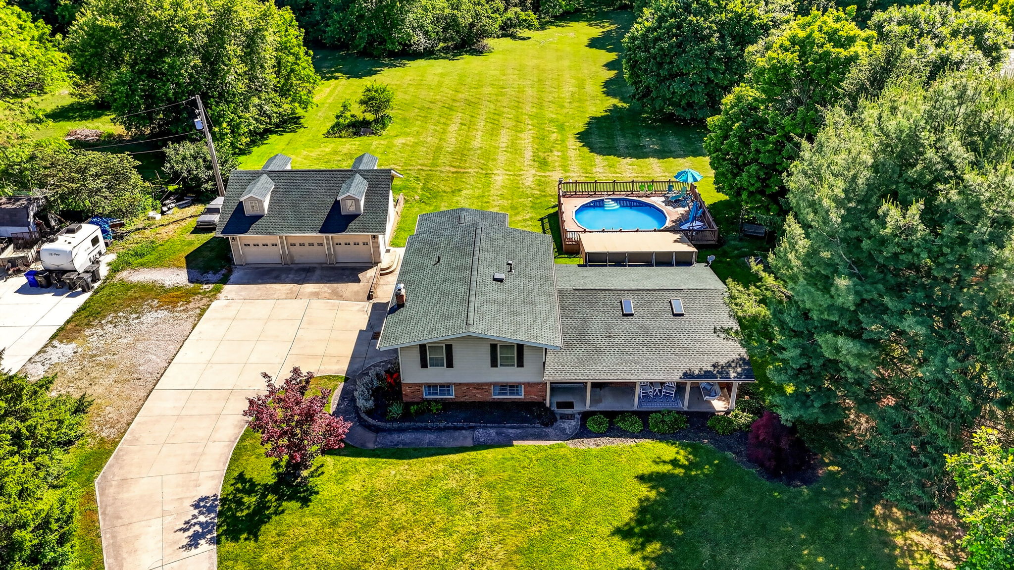 6303 Lithopolis Rd 22