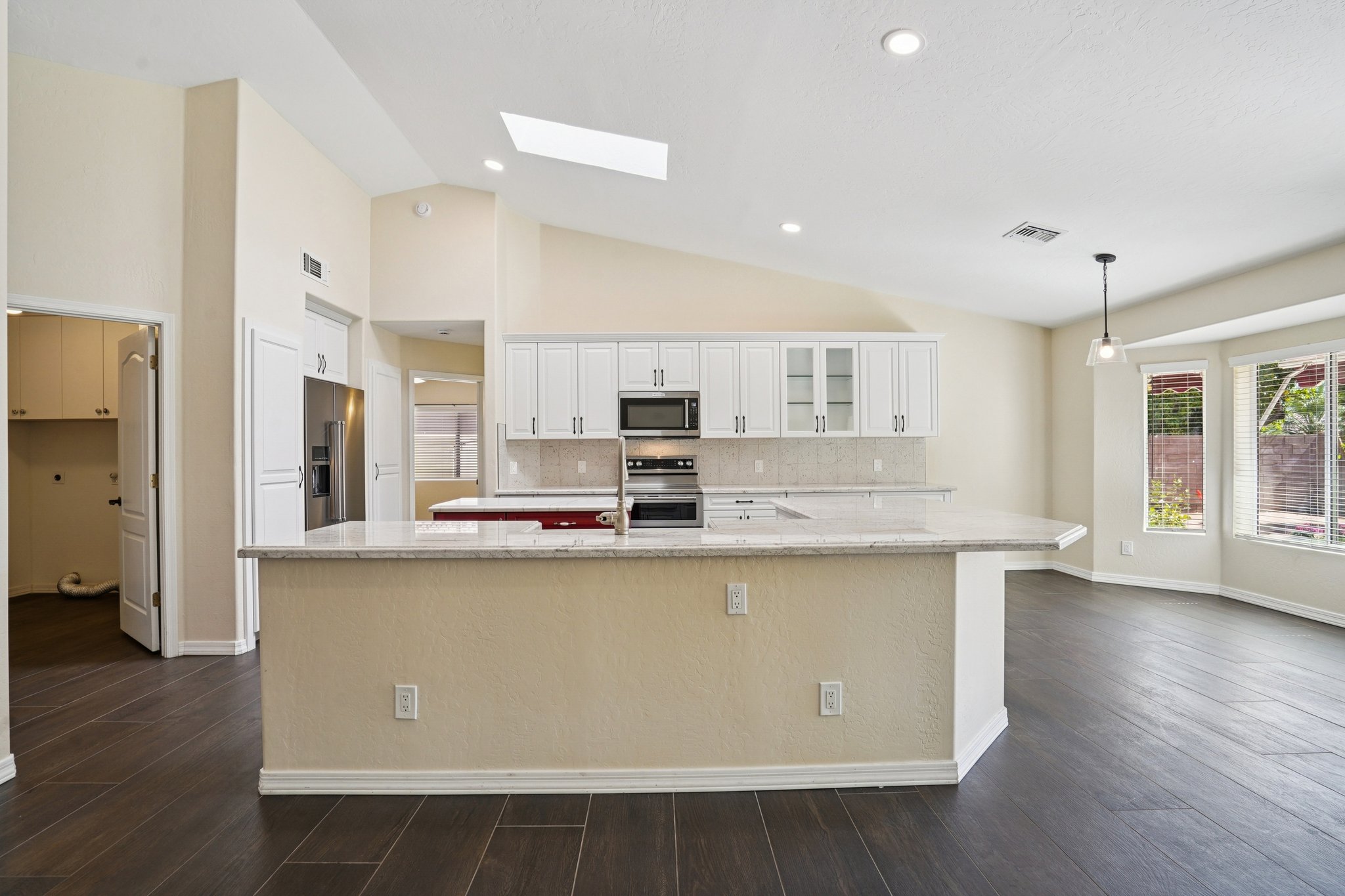 W Melinda Ln-L1303-015.jpg