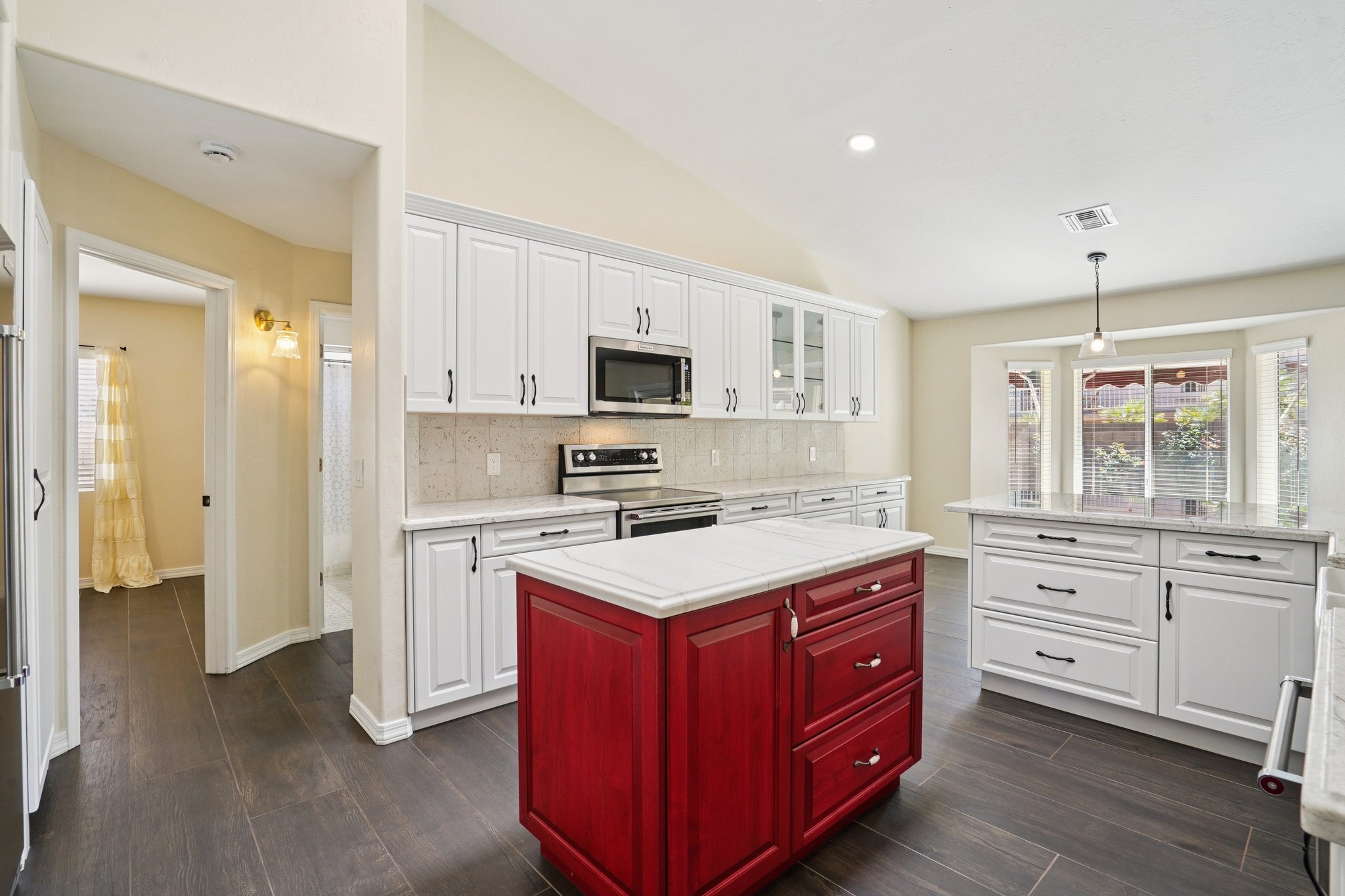 W Melinda Ln-L1303-022.jpg