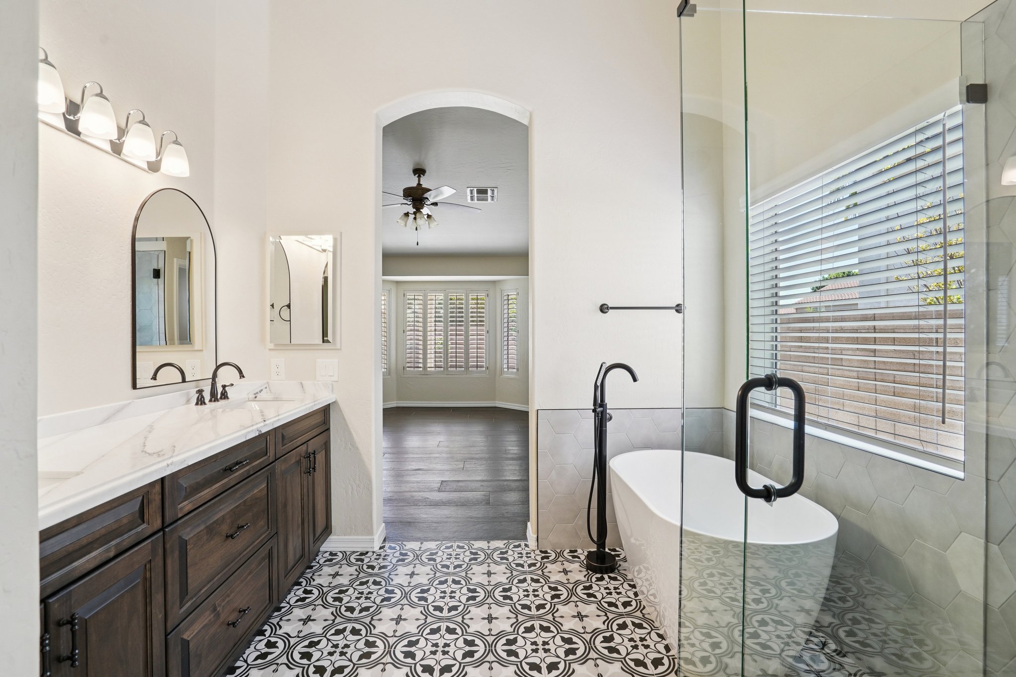 W Melinda Ln-L1303-045.jpg