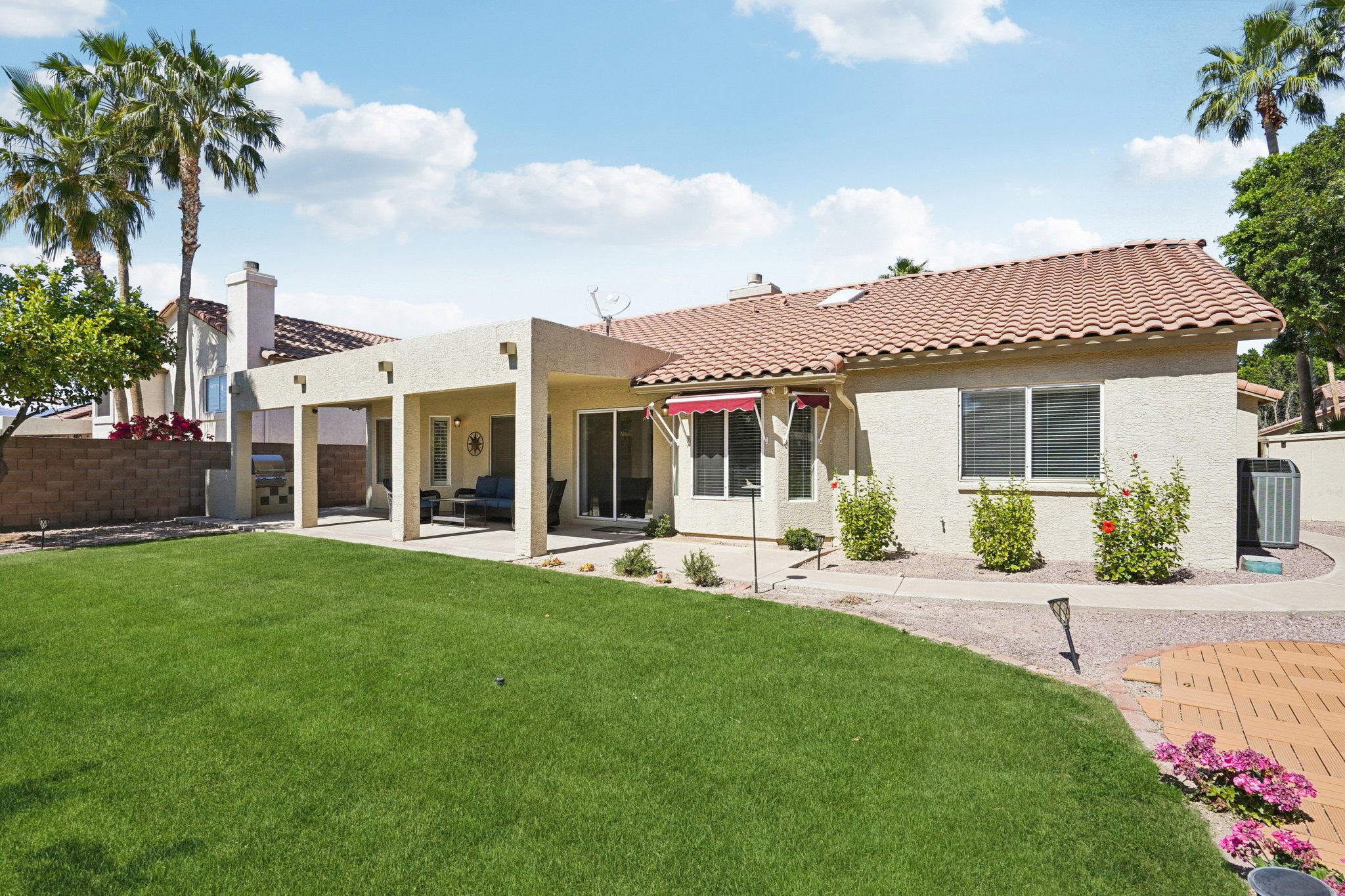 W Melinda Ln-L1303-054.jpg