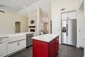 W Melinda Ln-L1303-020.jpg